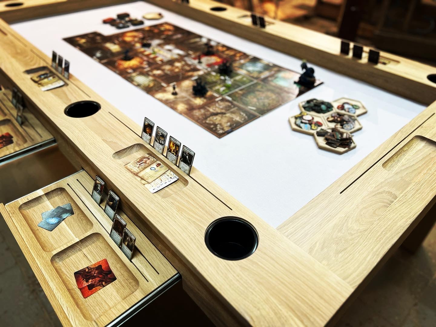 Board game table - ADVENTURE