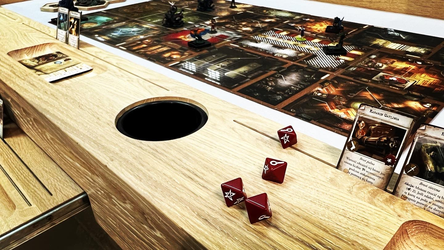 Board game table - ADVENTURE
