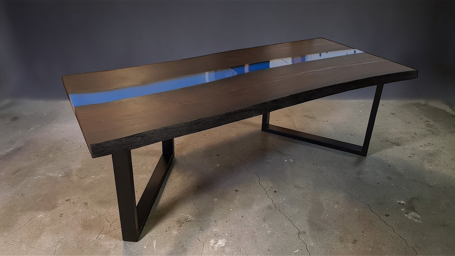 Handcrafted Black Oak Resin River Dining Table – Solid Oak – Custom Legs – 208×96 cm