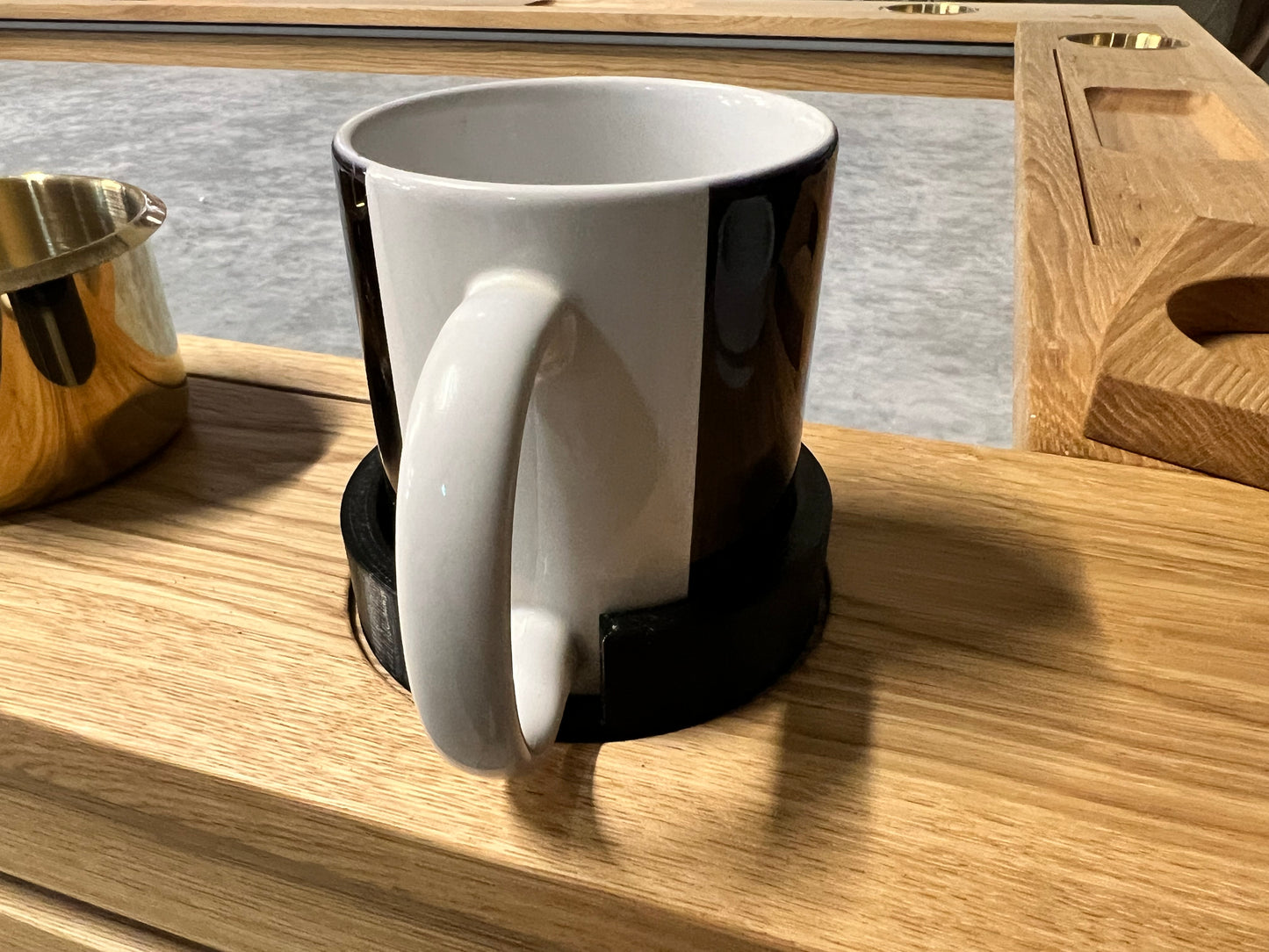 Mug holder