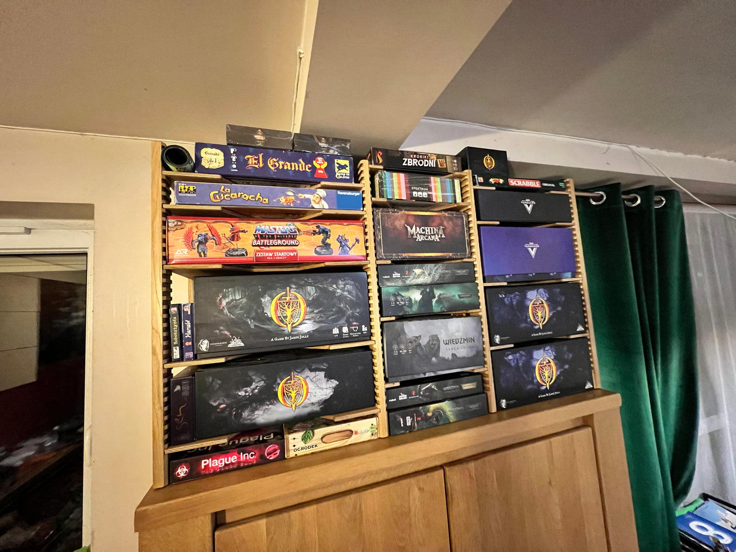 Board Game Rack – Handcrafted Modular Oak Storage for Board Games (Pre-Order)