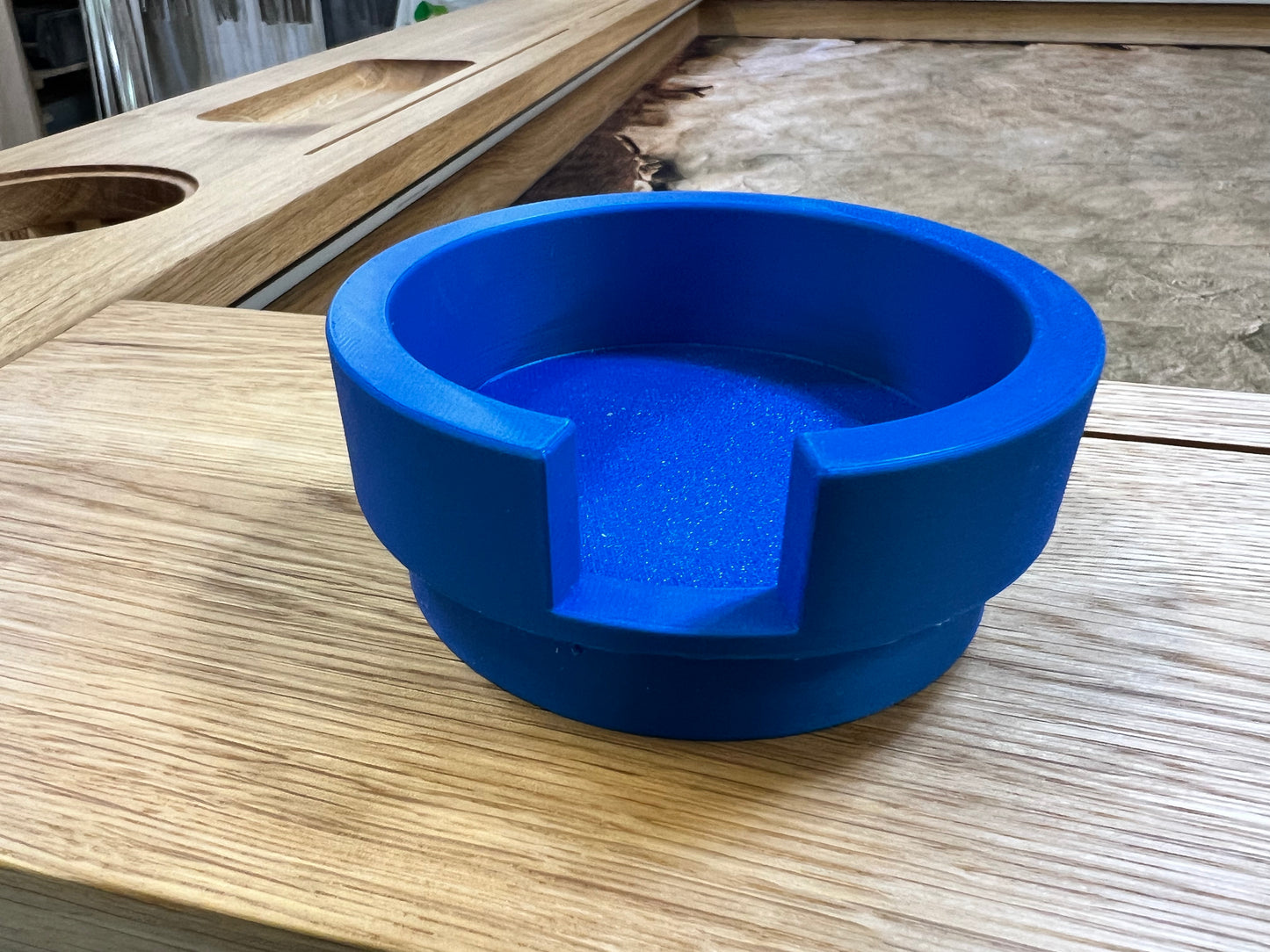 Mug holder