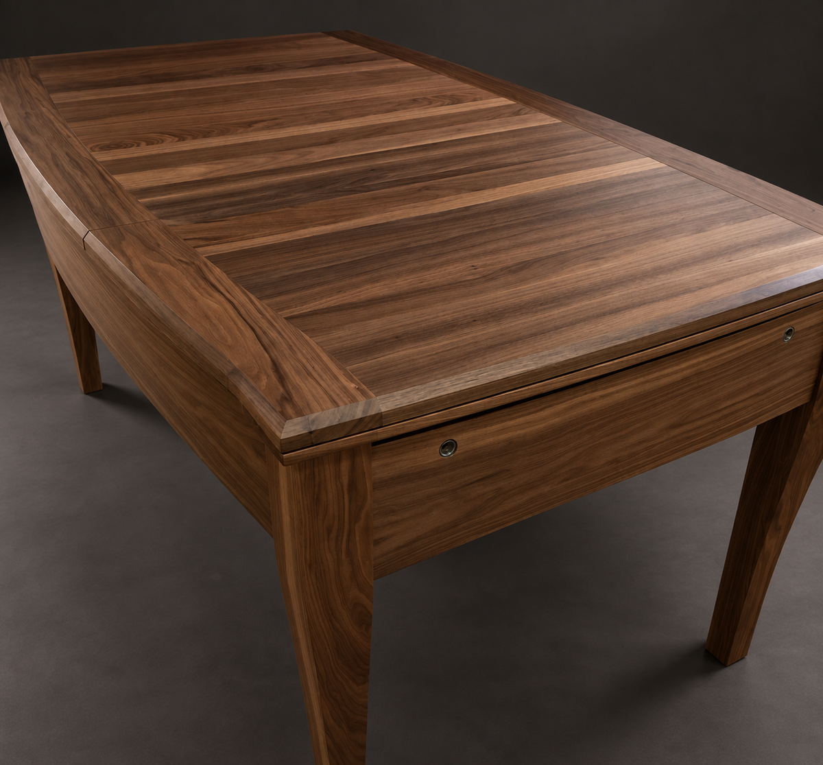 SIEGE American walnut dining leaves showing the natural wood grain
