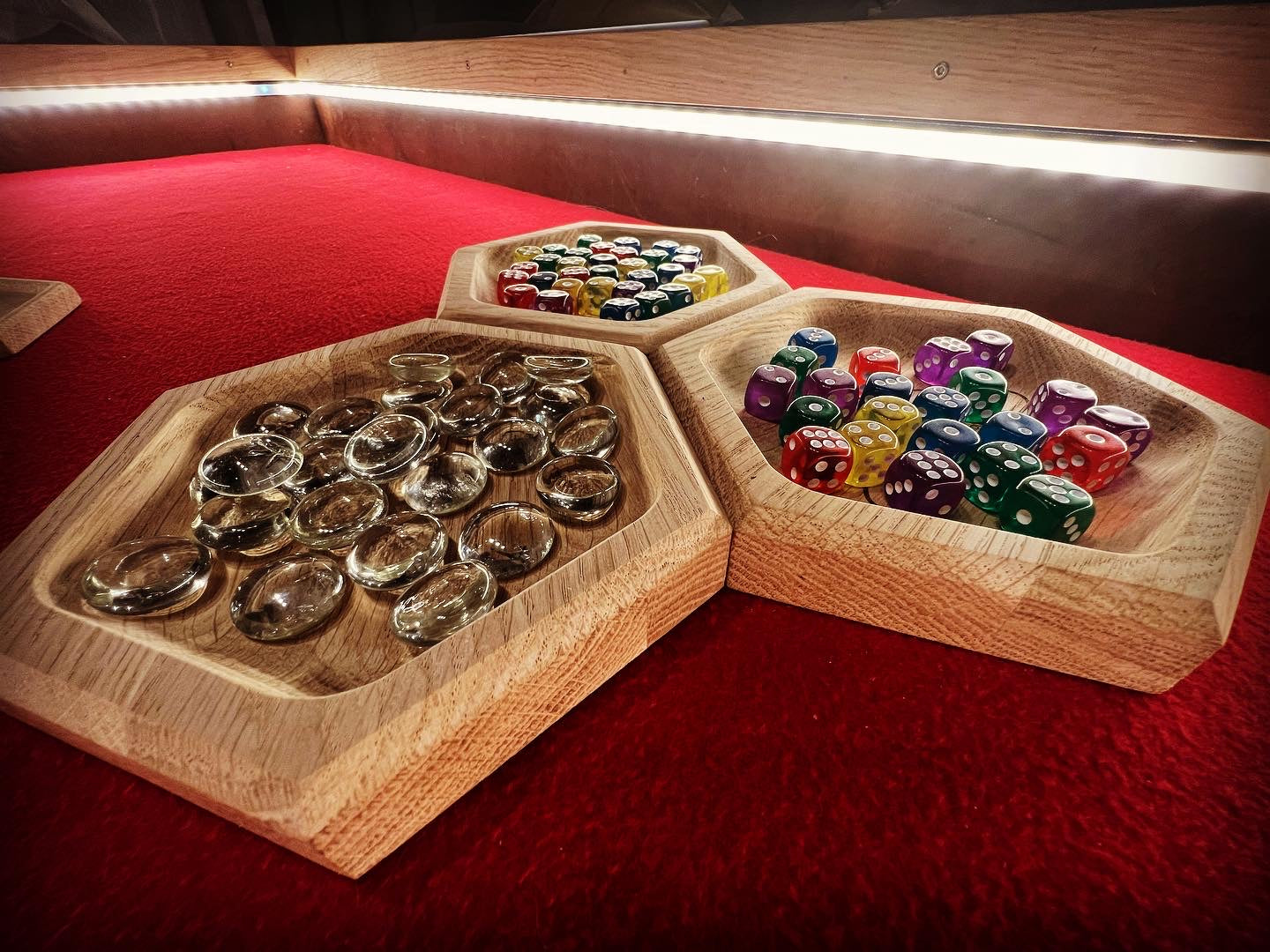 hex bowl for gaming components